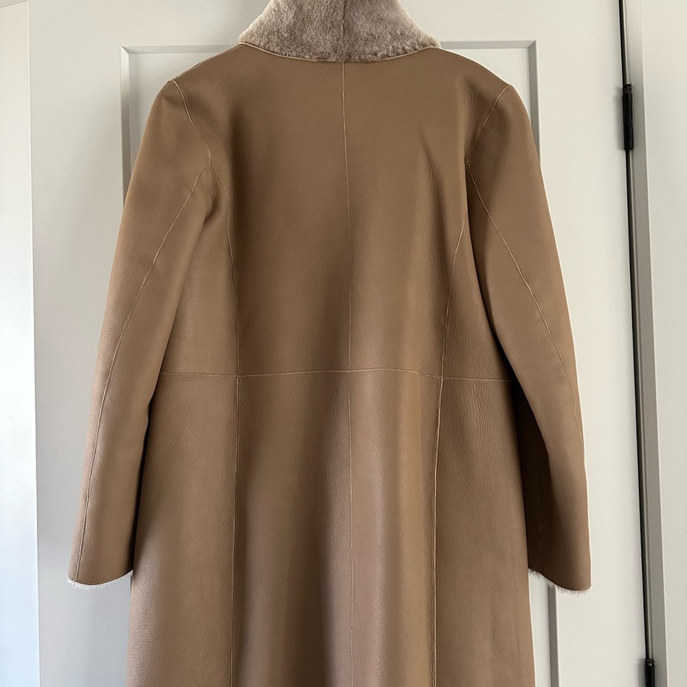 Ventcouvert Reverseable Sheepskin Coat - Picture 3 of 7